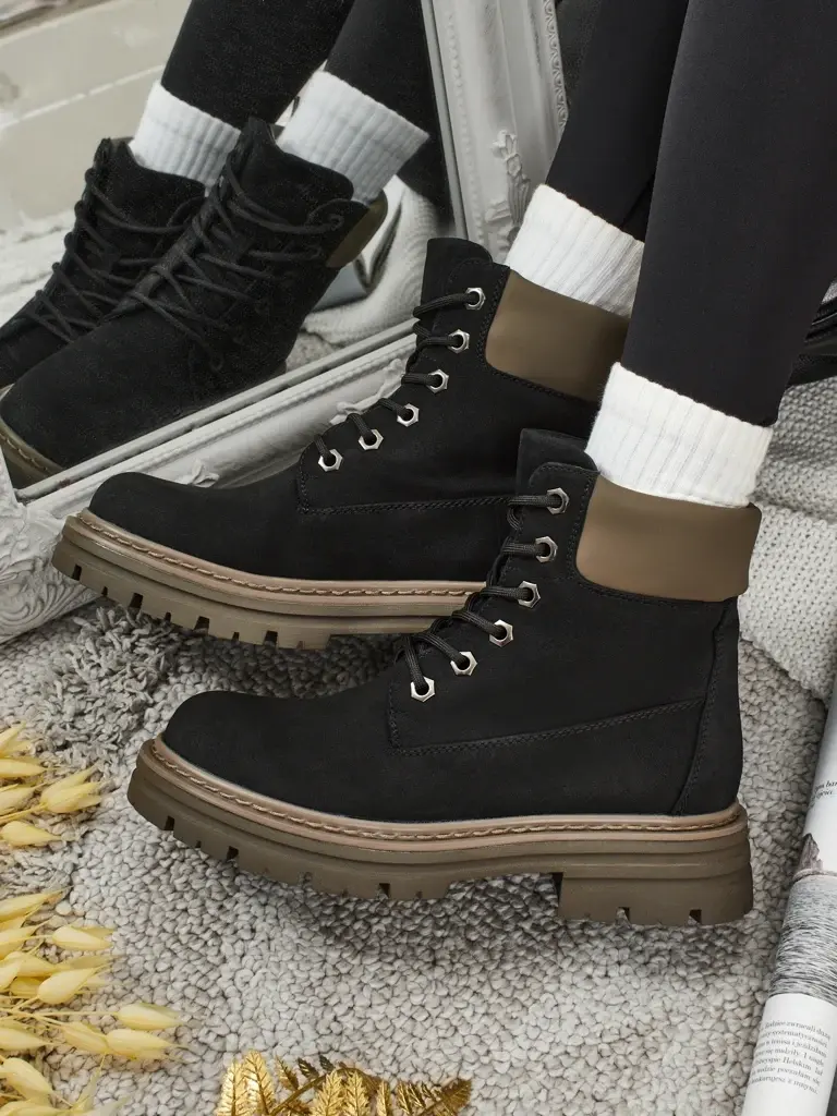 Dámské boty Avienne Trappers