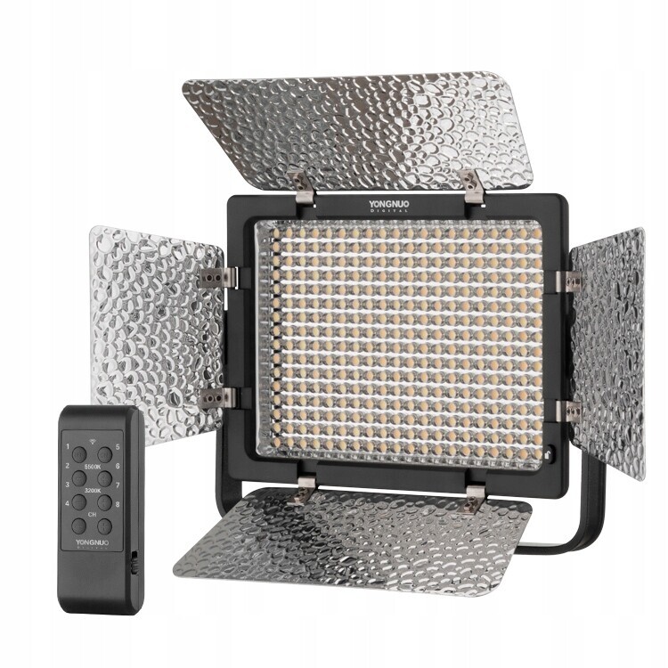 Led panel Yongnuo YN320 5500K – světlo do studia pro foto a video streaming