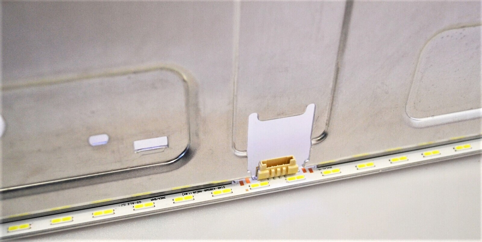 Led Lišty CY-SA043HGAV4H (č. SIA262)