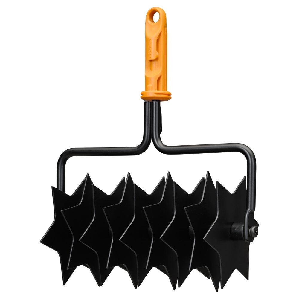 Provzdušňovač trávníku Fiskars OneClick 1080688