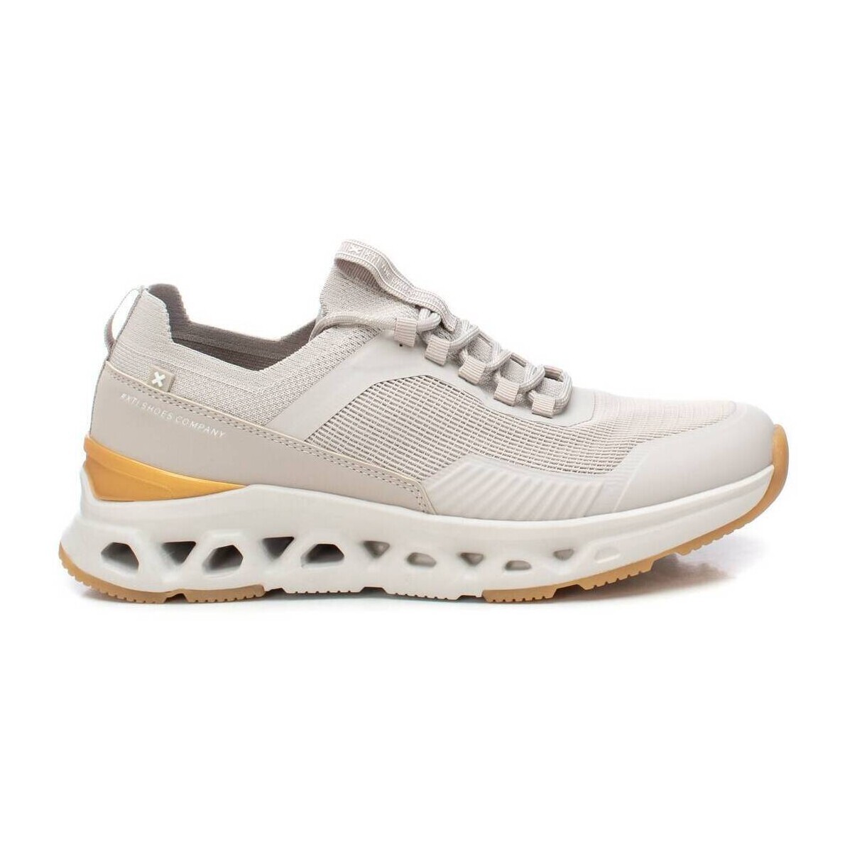 Xti  14404902  Hnědá