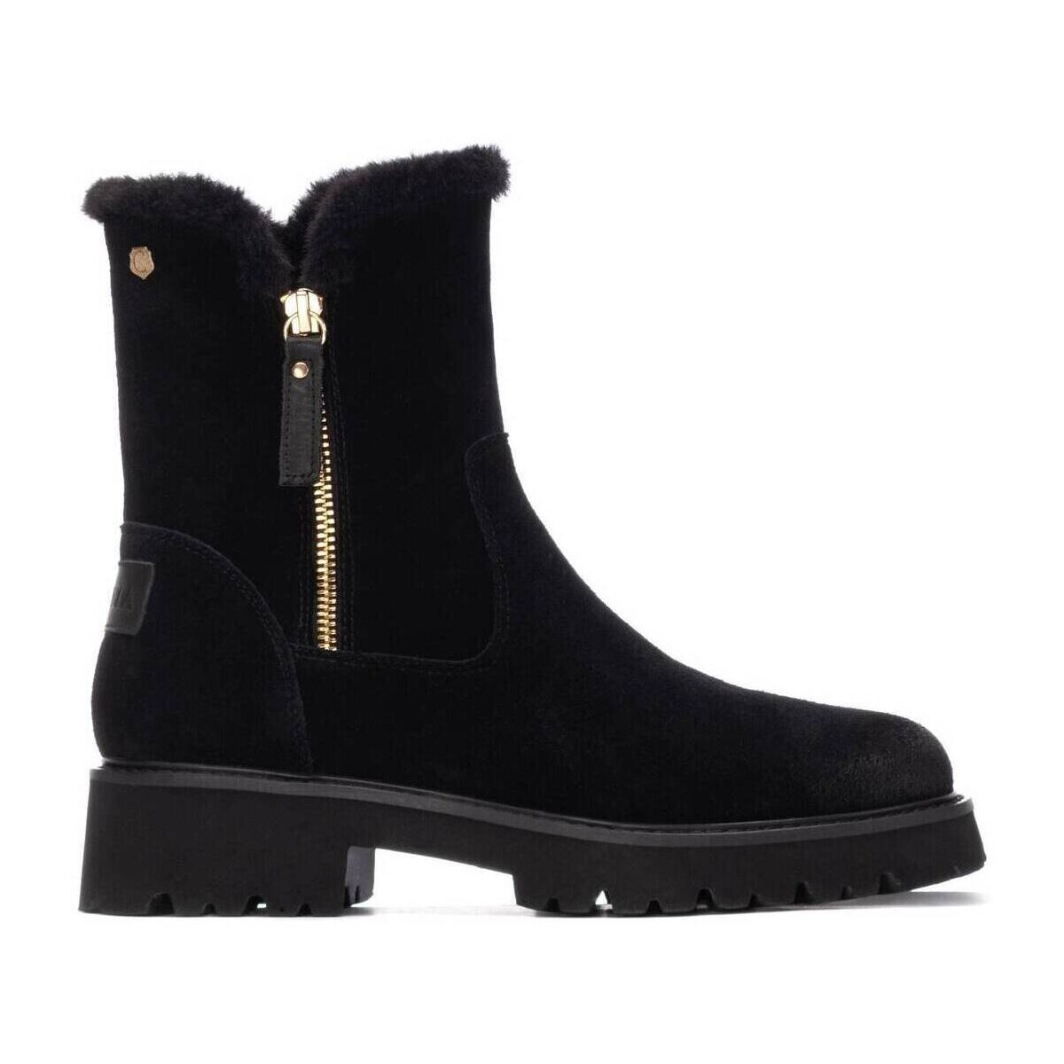 Carmela  16271801  Černá