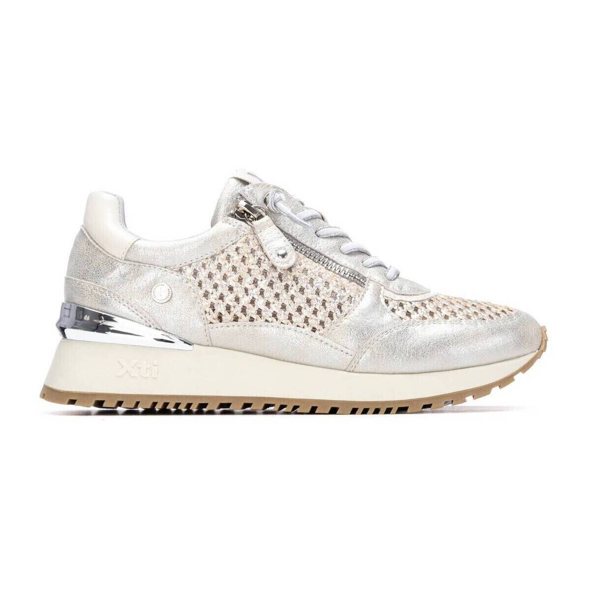 Xti  14519402  Stříbrná
