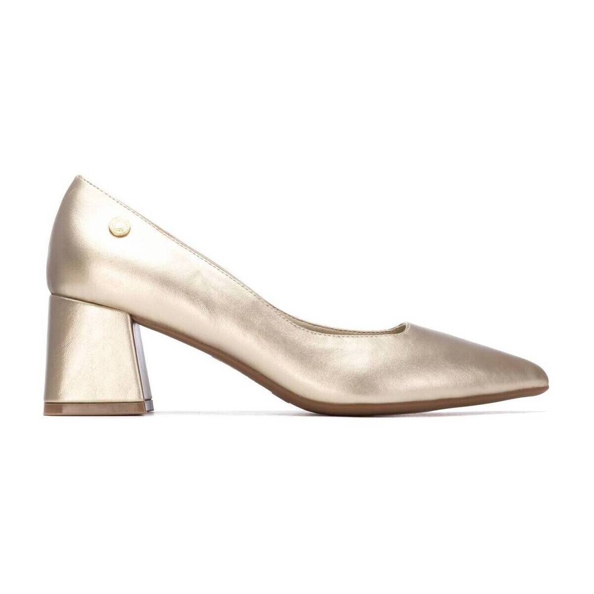 Refresh  17507808  Zlatá