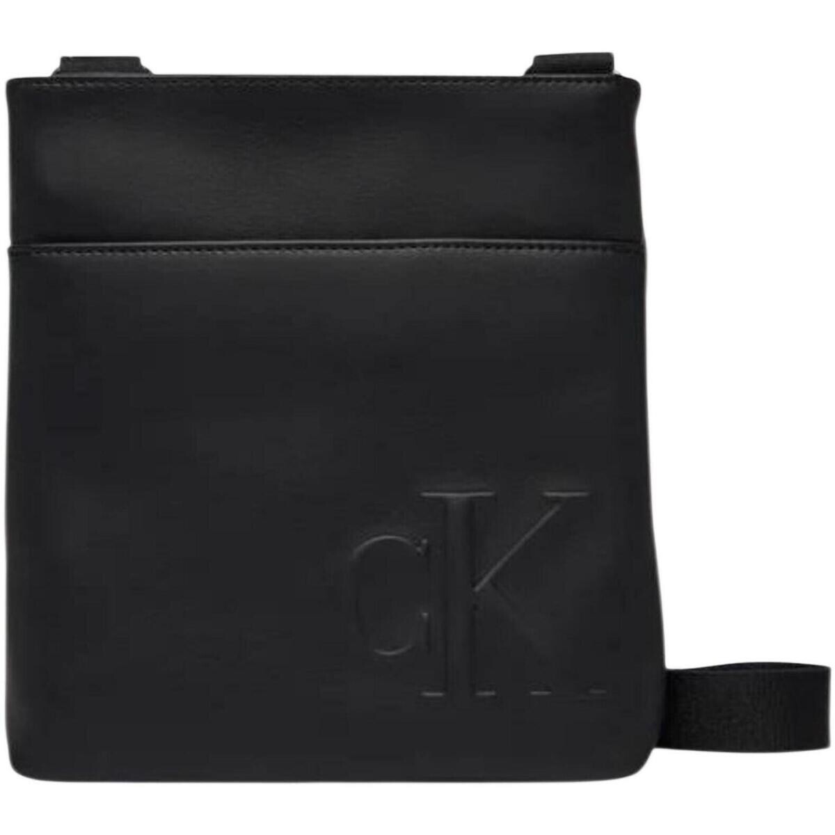 Calvin Klein Jeans  BOLD CK FLATPACK LV04D3344G  Černá