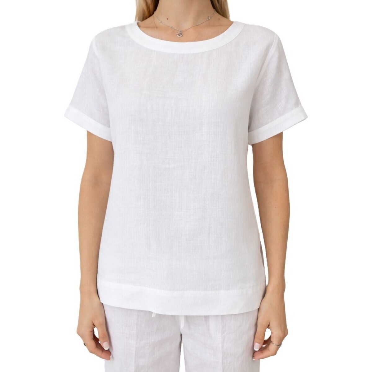 Emme Marella  EMMGEYSER  Bílá