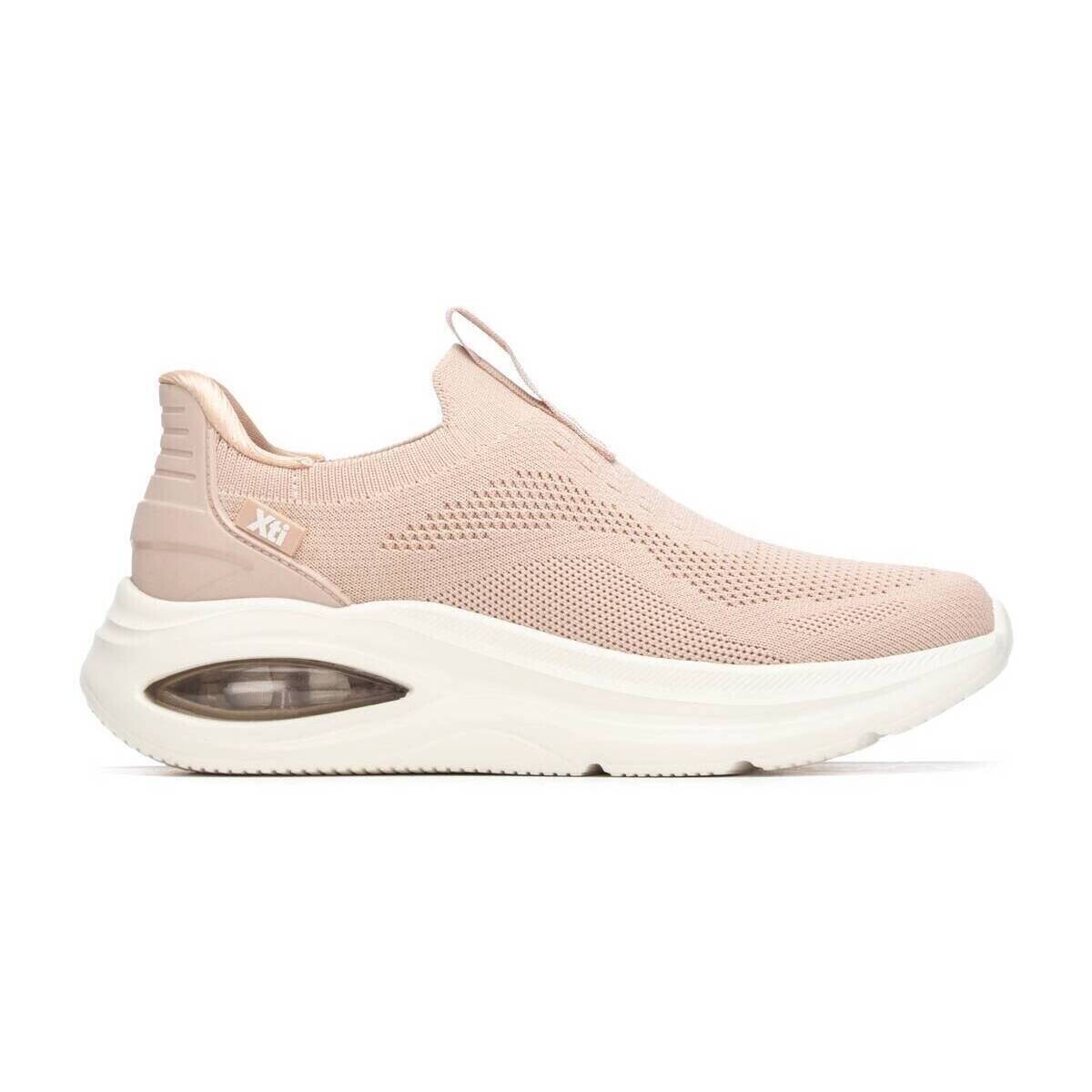 Xti  14537503  Hnědá