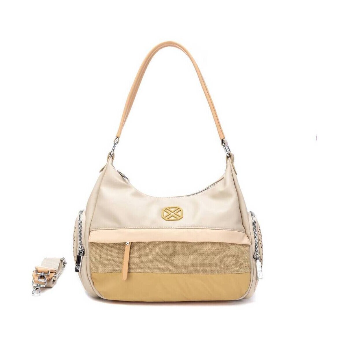 Xti  18454203  Hnědá