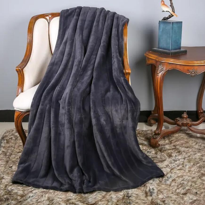 Deka Claudi 70x140 cm Černá