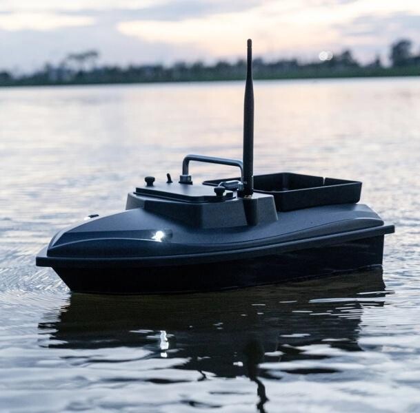 IQ models Zavážecí RC loď s nostostí 2 kg