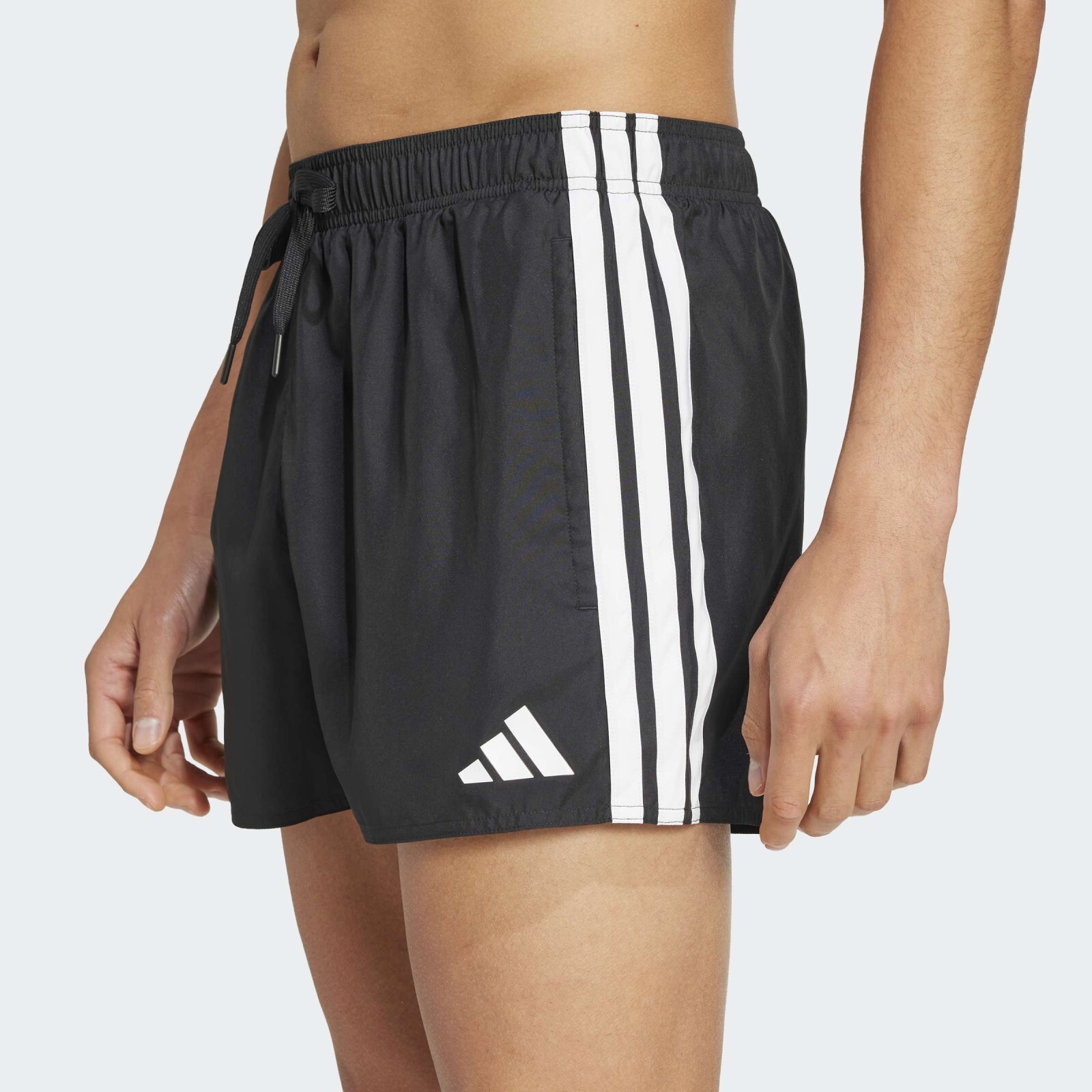 adidas 3 Stripes SWIM Shorts 3 INCH M