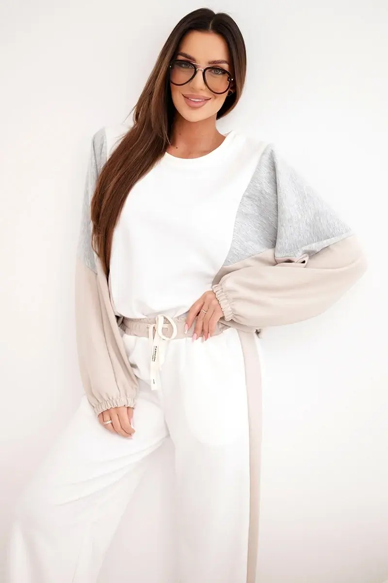 Dámská souprava Kesi s volnou mikinou a širokými kalhotami