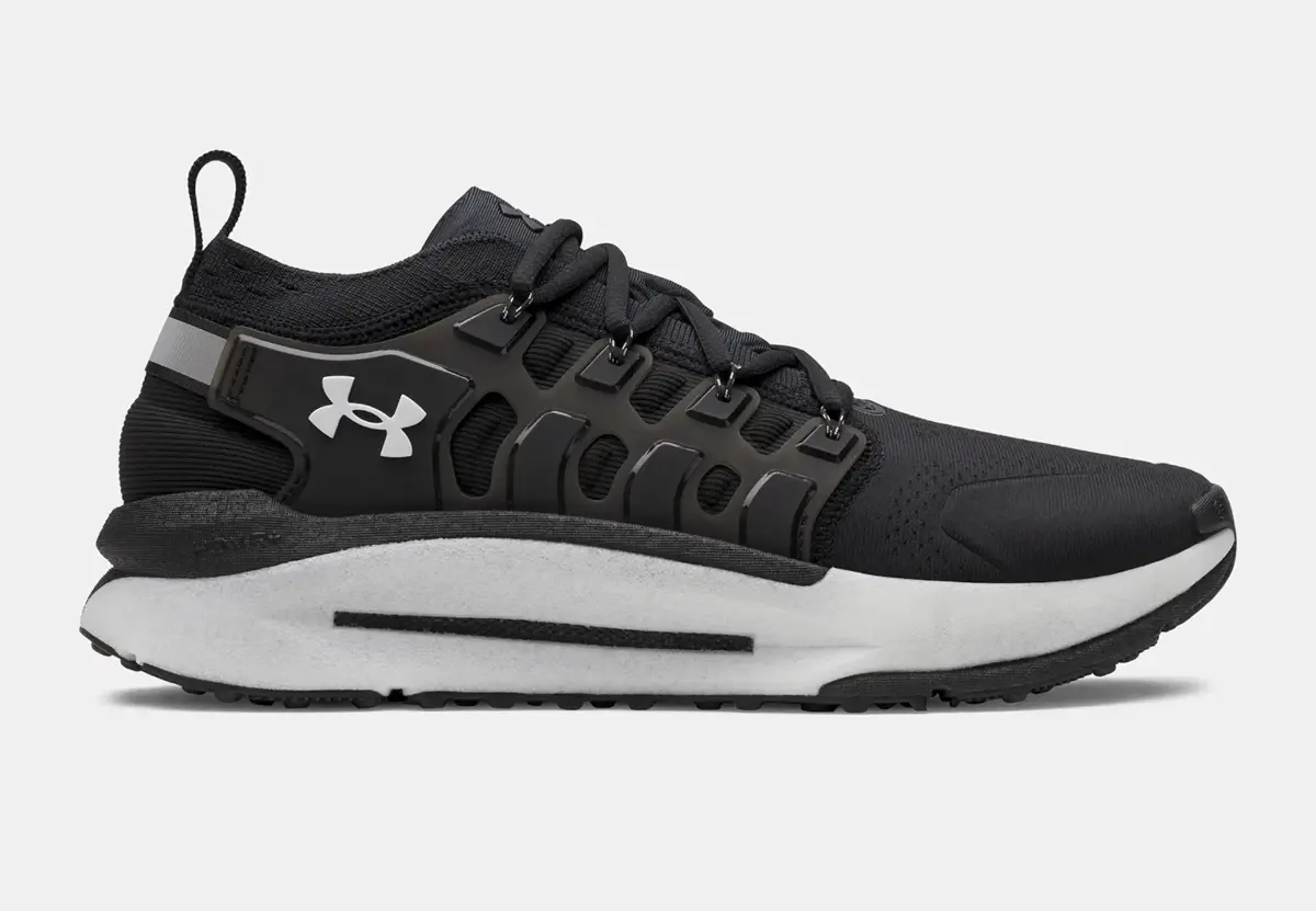 Under Armour UA Phantom X-BLK Pánské boty černé 42 6007183-001-8.5