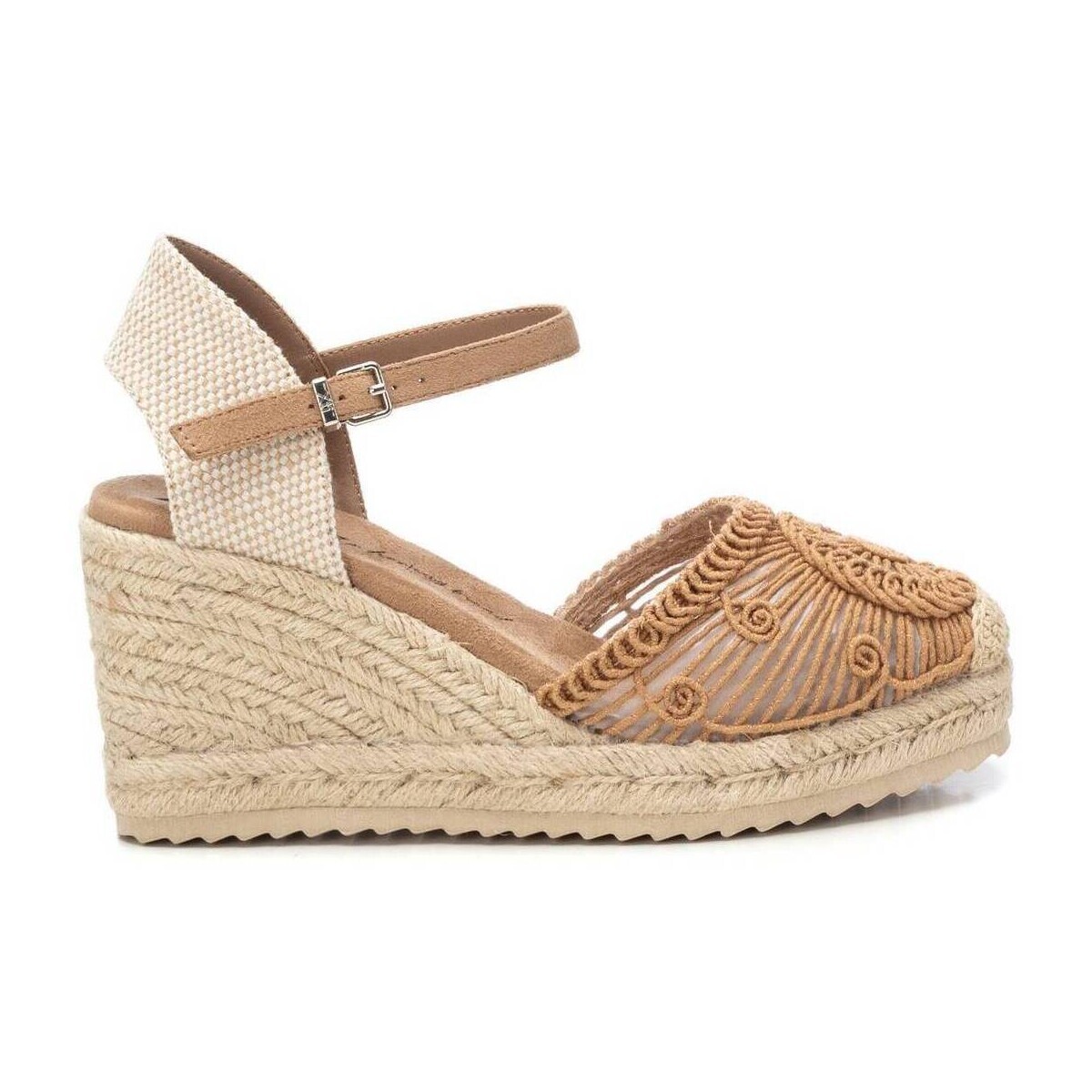 Xti  14384505  Hnědá