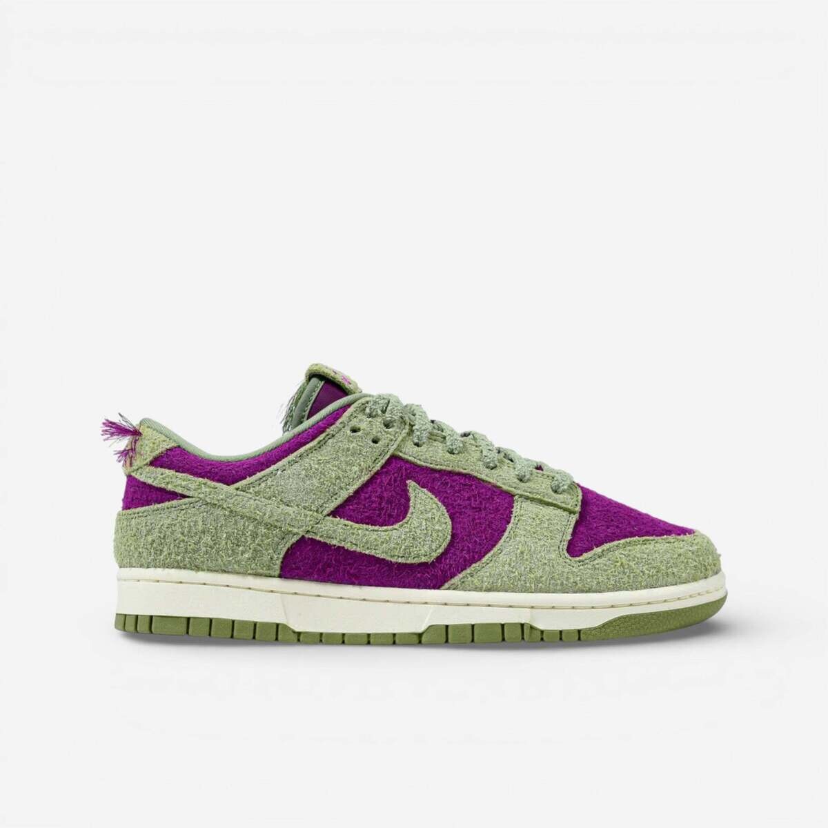 Nike  Dunk Low Retro SE Viotech Dusty Olive  Zelená