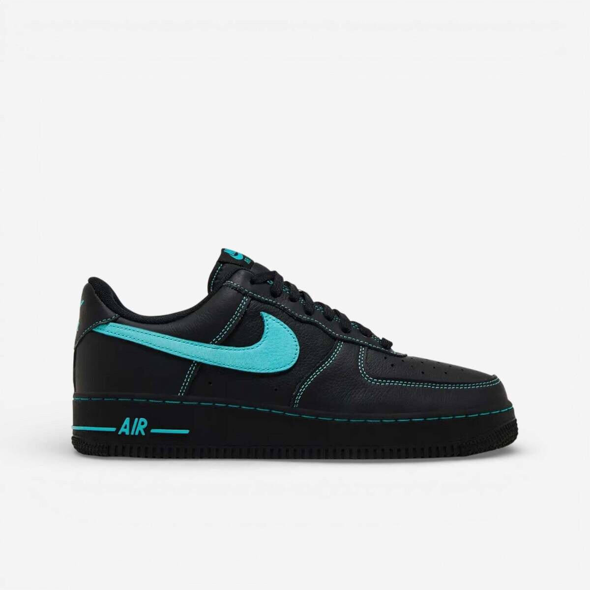 Nike  Air Force 1 Low Un-Tiffany  Bílá