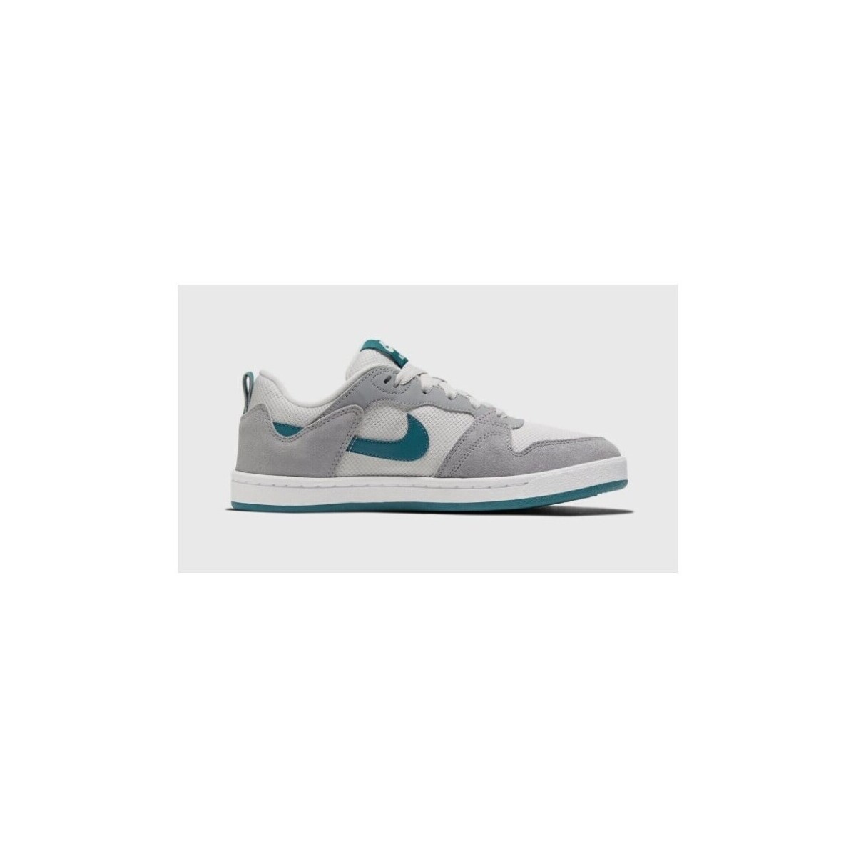 Nike  CJ0883003  ruznobarevne