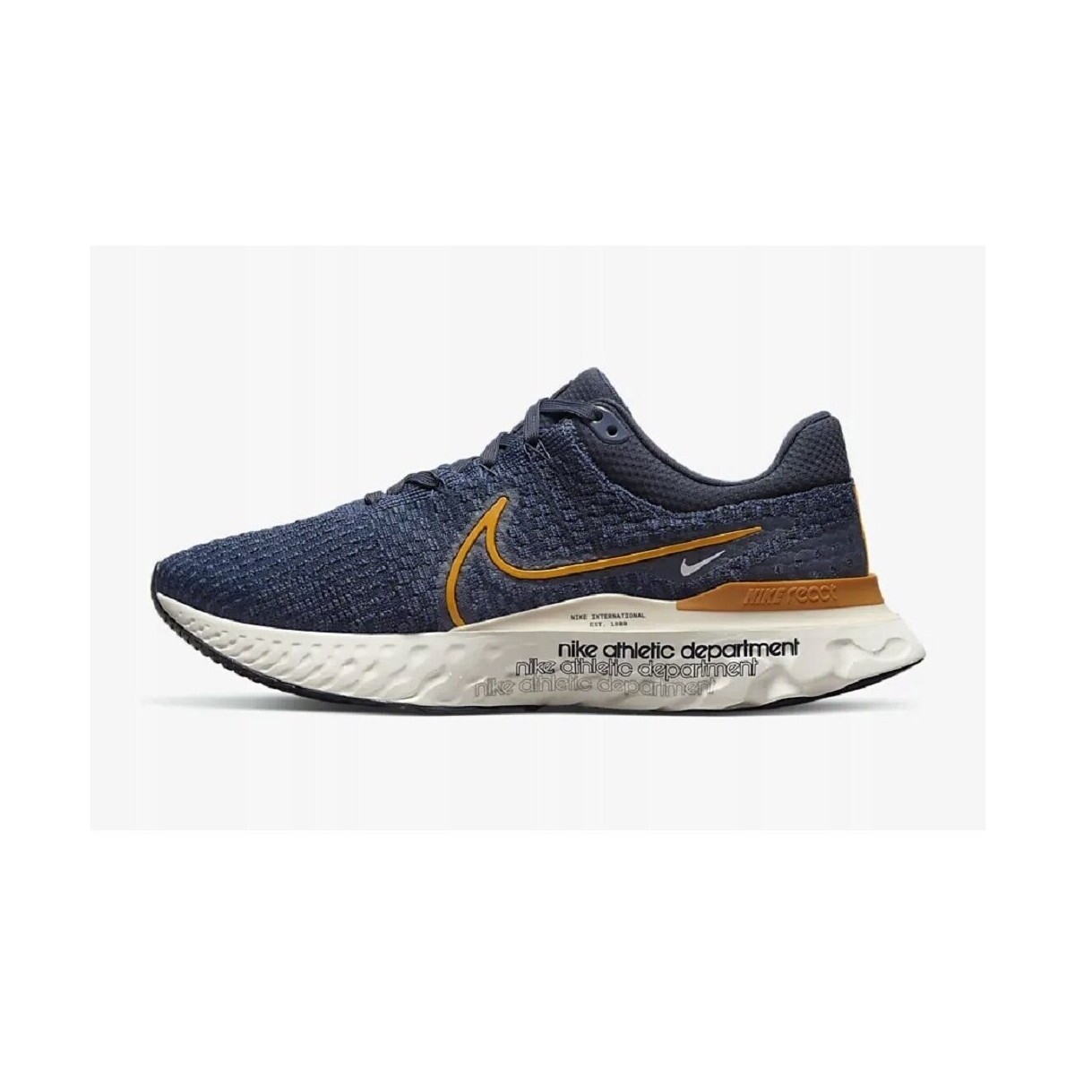 Nike  DO9582400  ruznobarevne