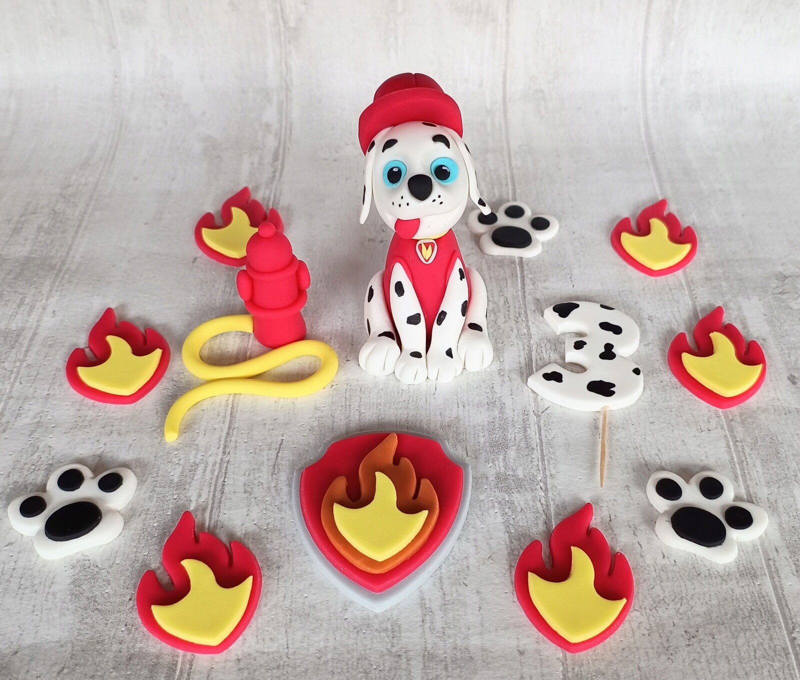 Tlapková patrola Pejsek Marchall číslice a tlapky hydrant Sada z cukrové hmoty