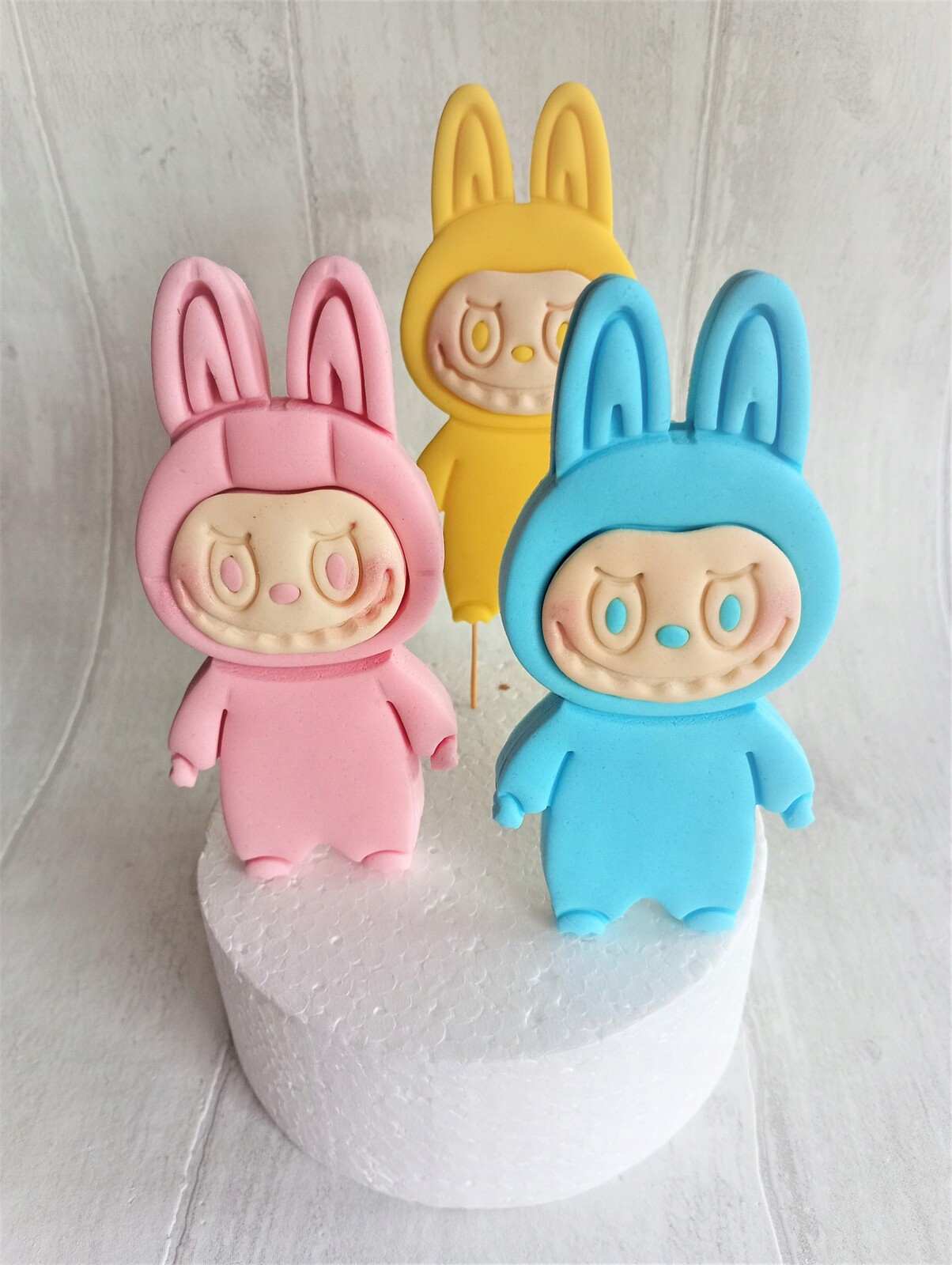 Labubu figurka z cukrové hmoty na dort, 3 ks, sada