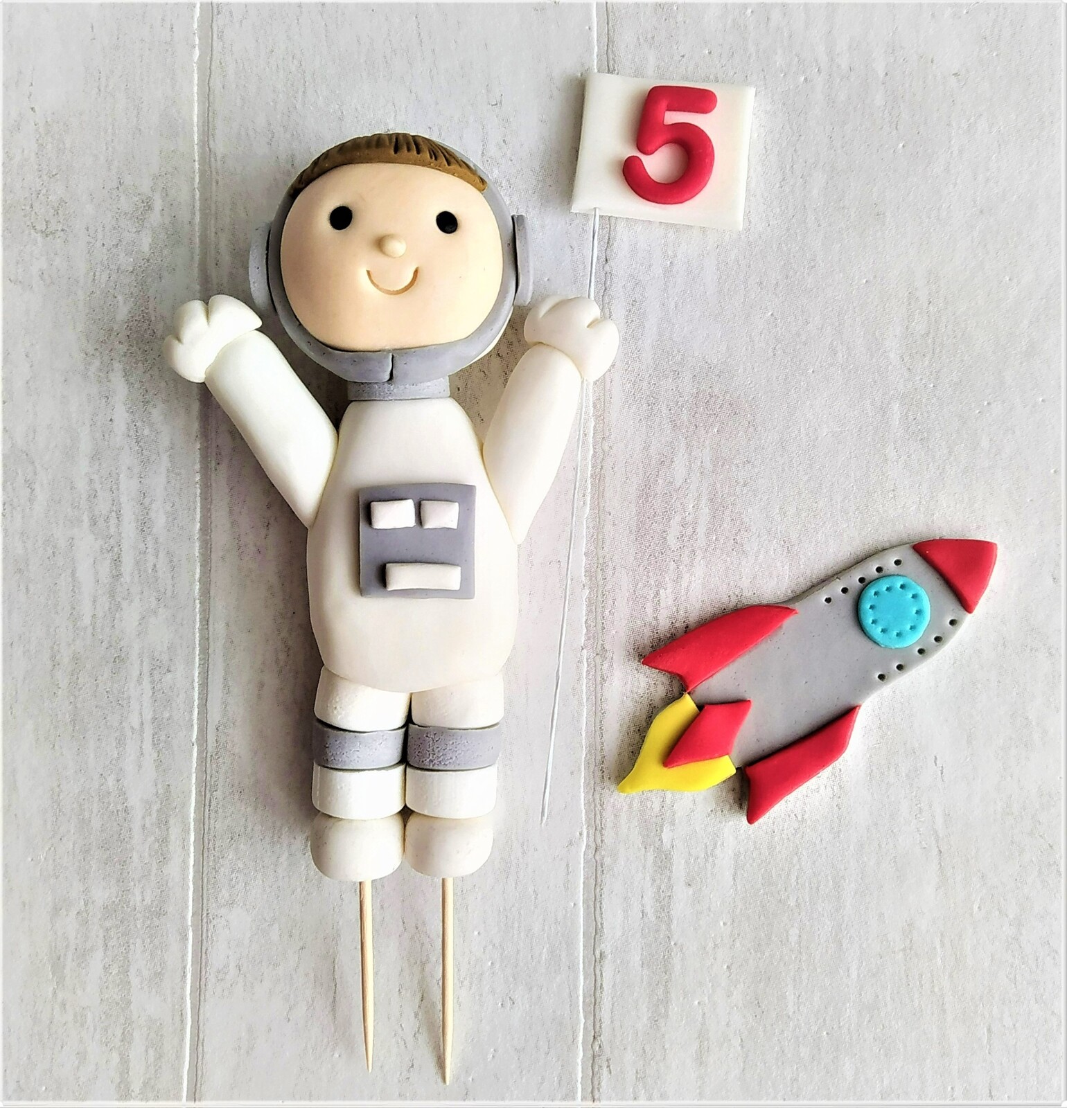 Kosmonaut raketa figurka z cukrové hmoty Sada dekorací na dort