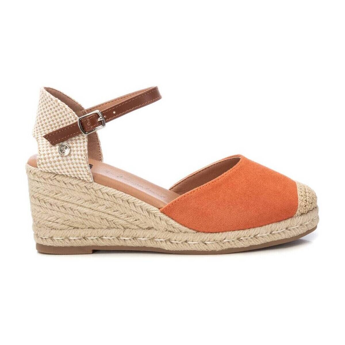 Xti  14074611  Červená