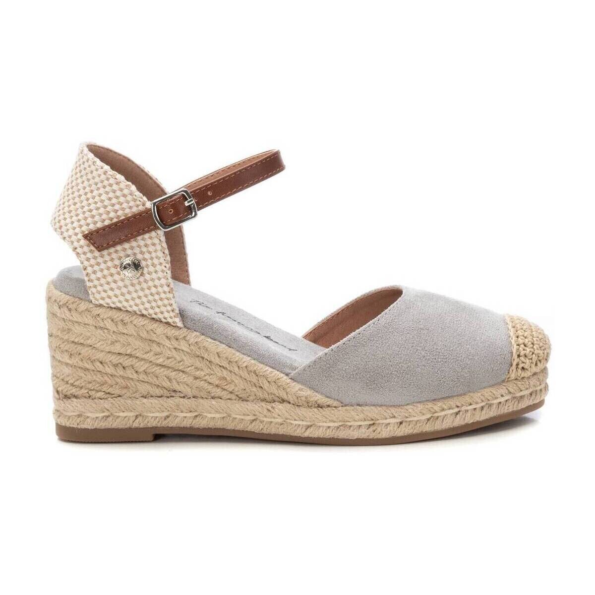 Xti  14074616  Stříbrná