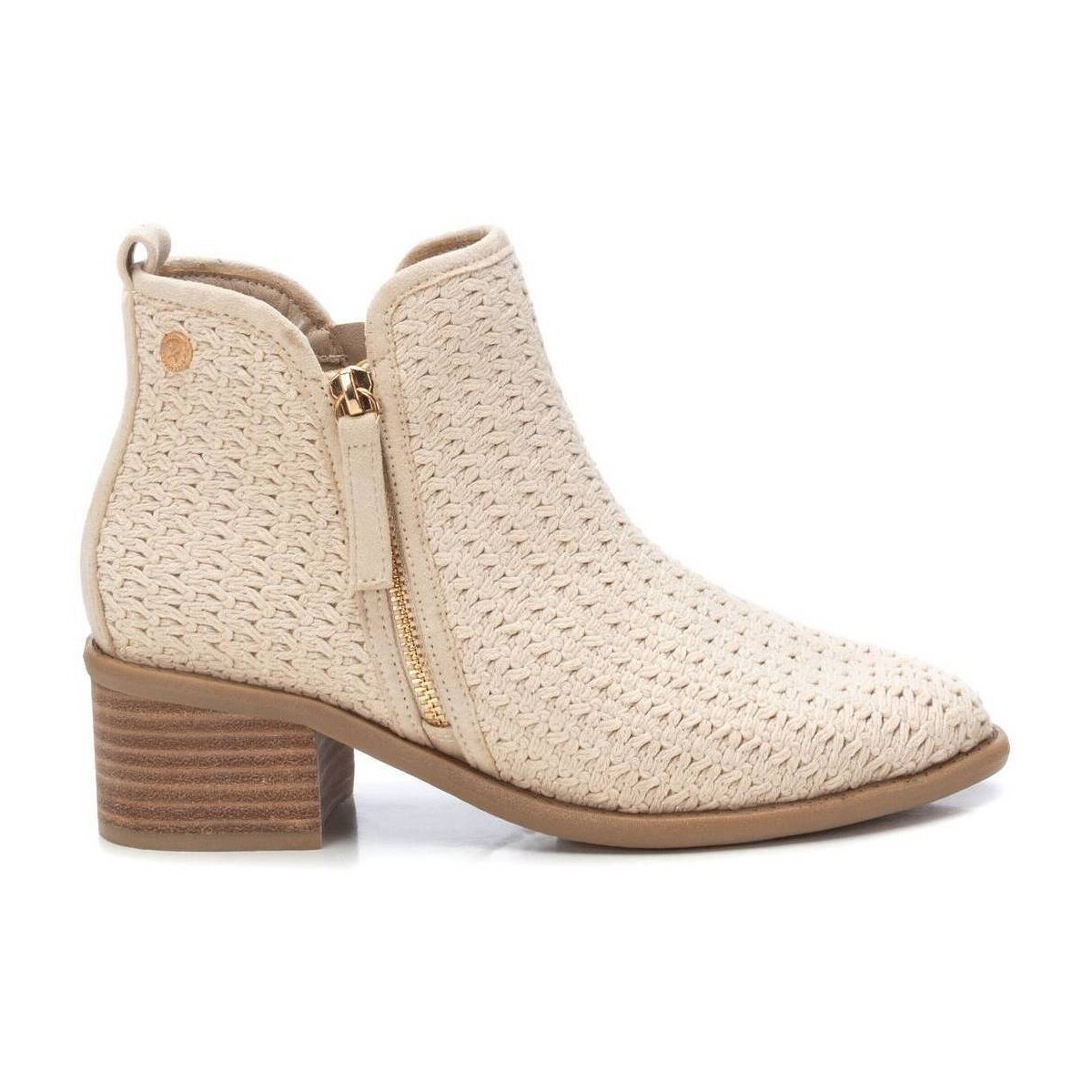 Xti  14396201  Hnědá