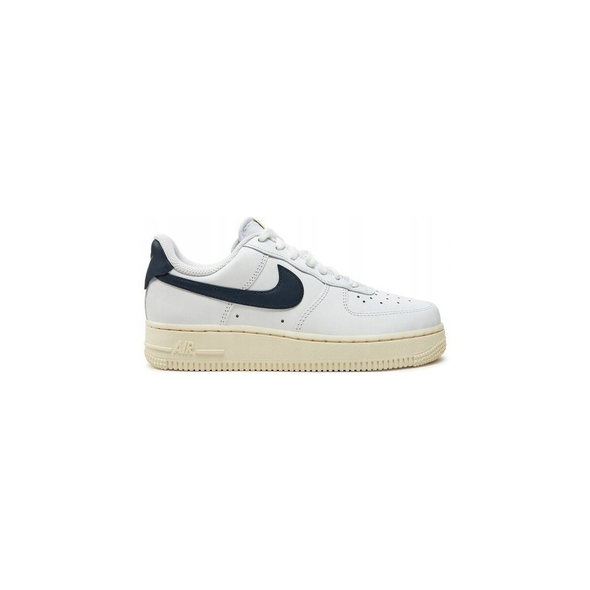Nike  AirForce107FlyeaseHJ9122100  ruznobarevne
