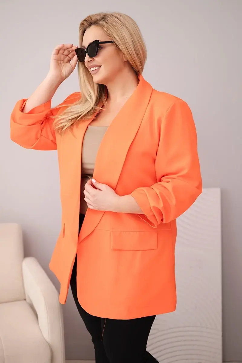 Elegantní plus size blejzr Kesi v oranžové