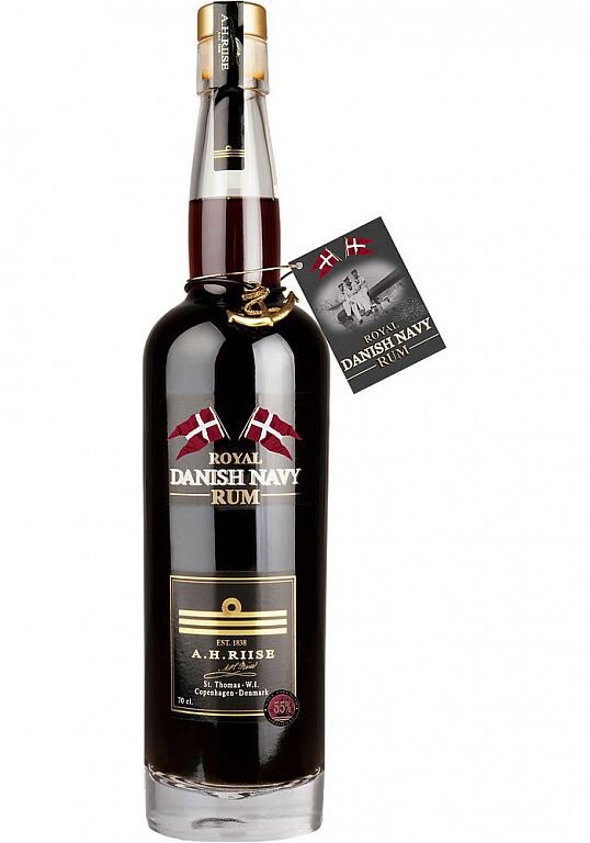 A. H. Riise Royal Danish Navy Strength Rum 55 %  0,7 l