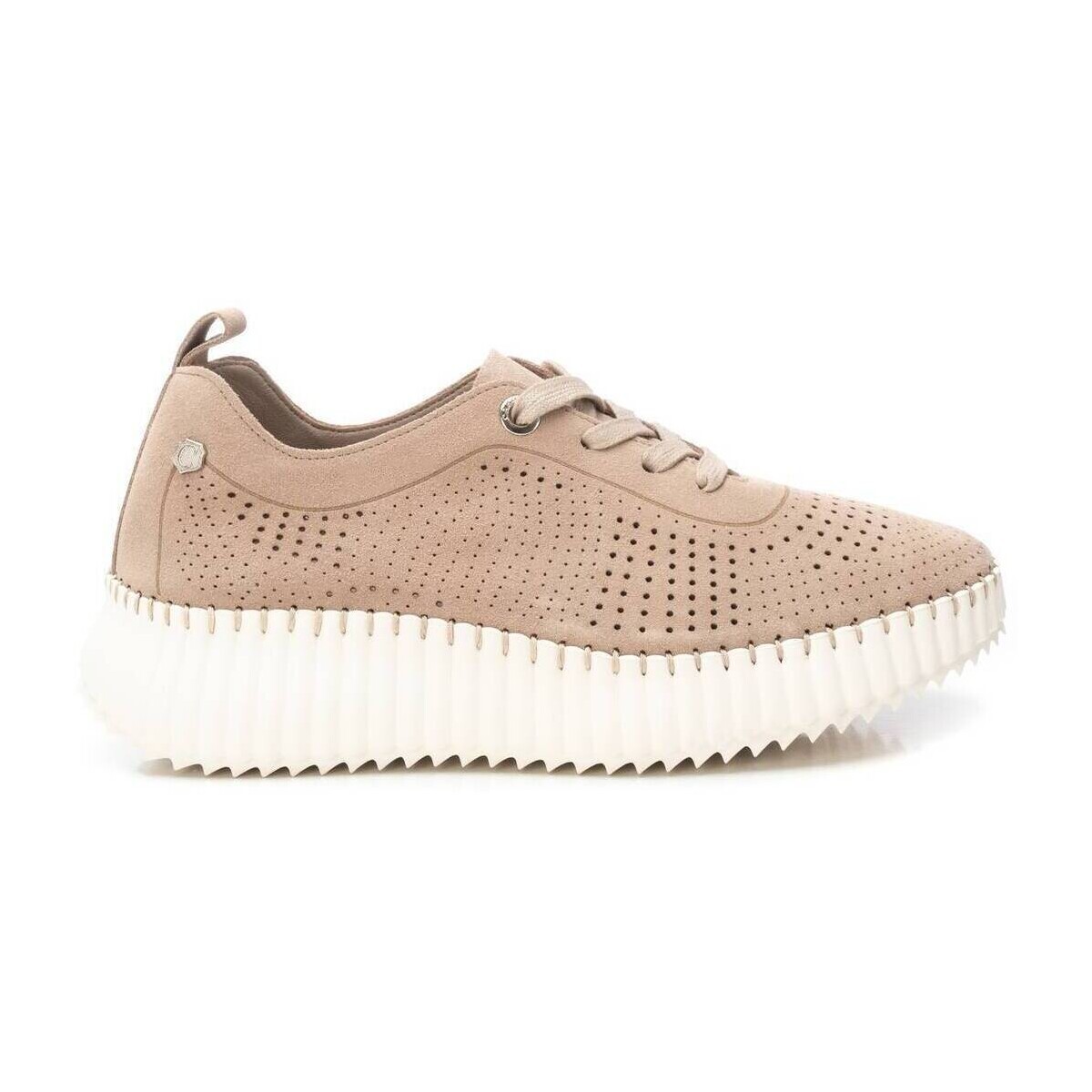 Carmela  16232503  Hnědá