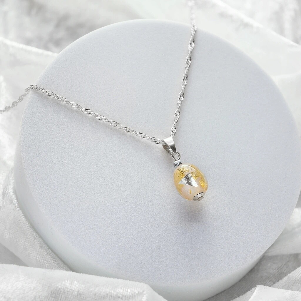 Lampglas Náhrdelník Champagne Nude s 24karátovým zlatem a ryzím stříbrem NNM11/AG/RHO 50 cm