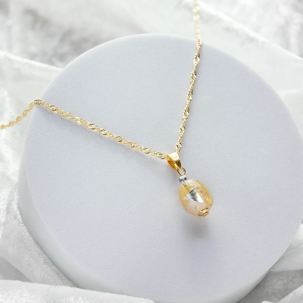 Lampglas Náhrdelník Champagne Nude s 24karátovým zlatem a ryzím stříbrem NNM11/AG/POZ 50 cm