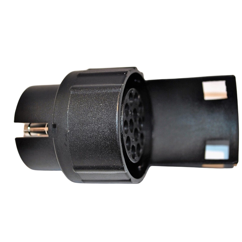 Hakr Adaptér ke změně zásuvky tažného zařízení 7-13