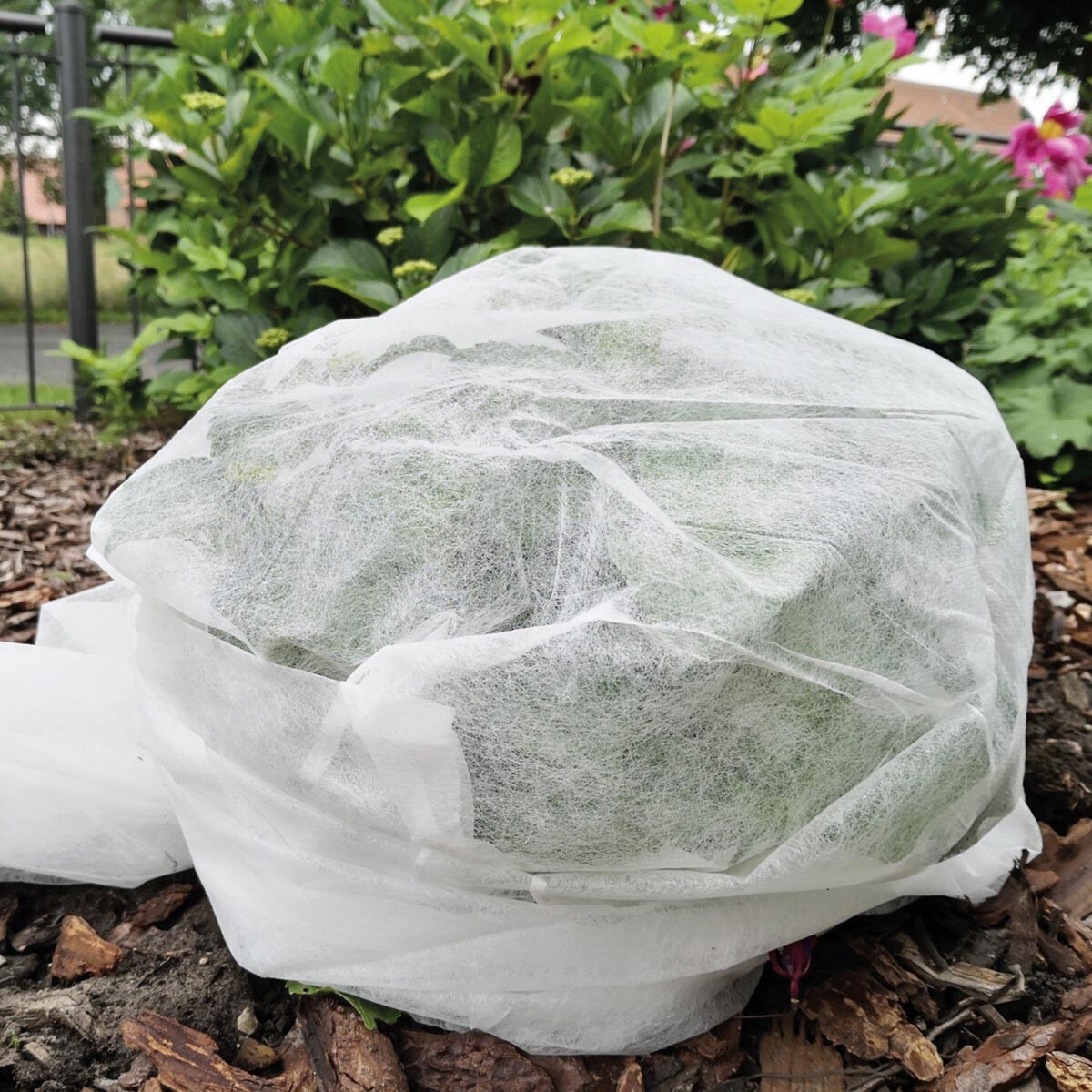 Videx Garden Ochranná netkaná textilie na rostliny 1000 x 100 cm, bílá