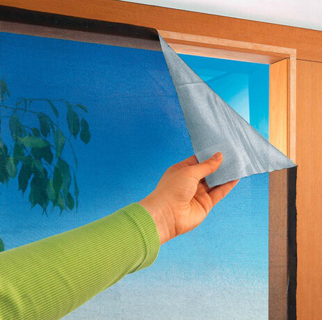 Die moderne Hausfrau Okenní síť proti slunci a hmyzu