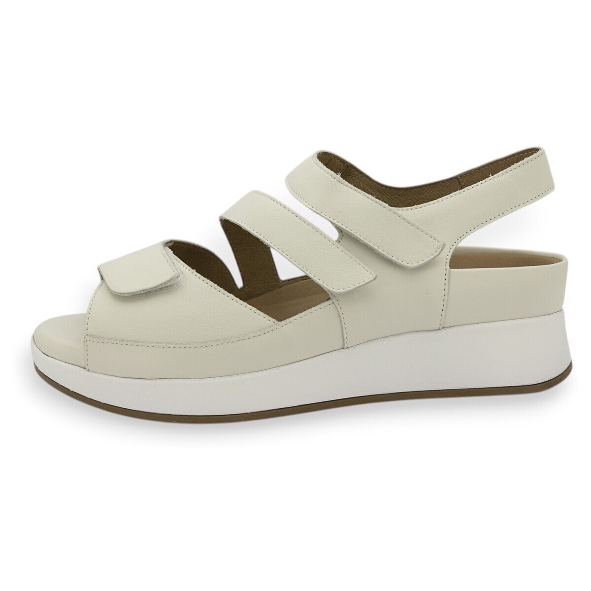 Piesanto  260423  Bílá