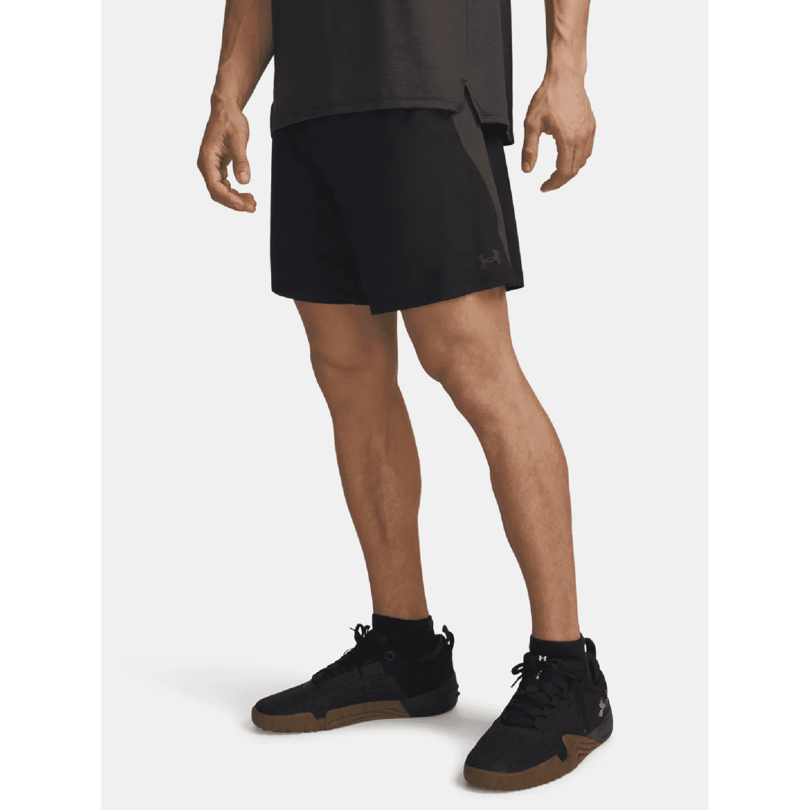 Pánské kraťasy Under Armour Tech Vent 7In Shorts New Velikost: S / Barva: černá