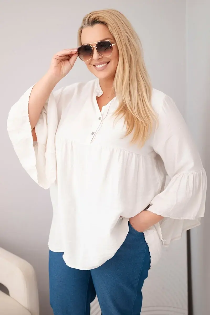 Plus Size dámská halenka Kesi s volánovými rukávy