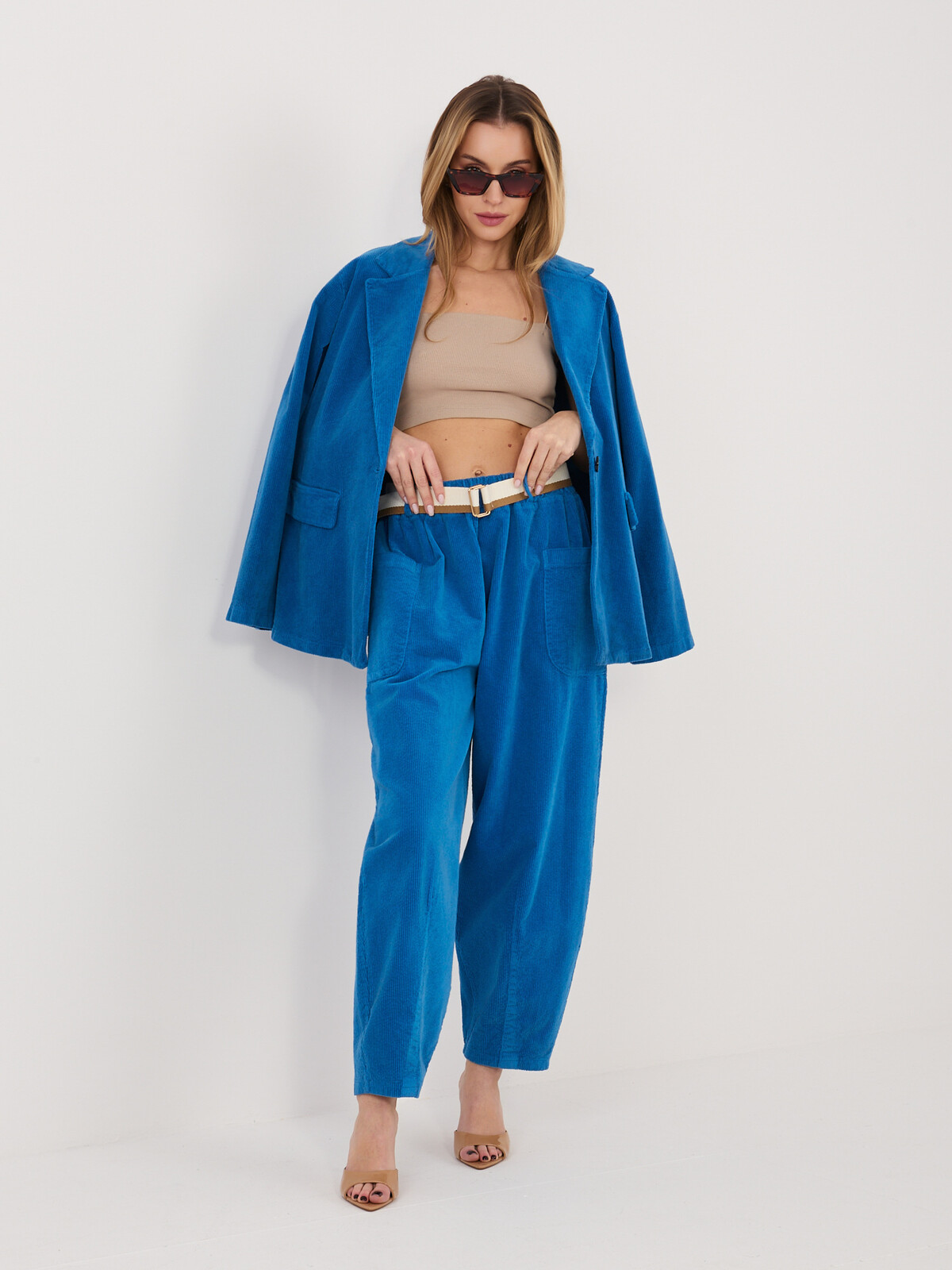 Kobaltové struksové kalhoty