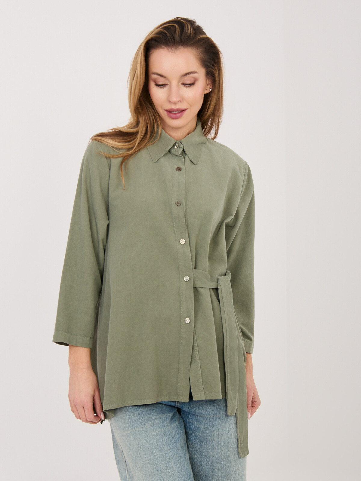 Khaki košile z manšestru