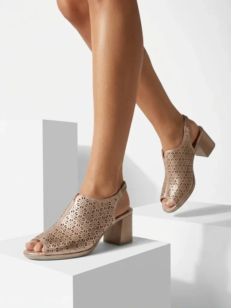 Dámské sandály s podpatkem Effella