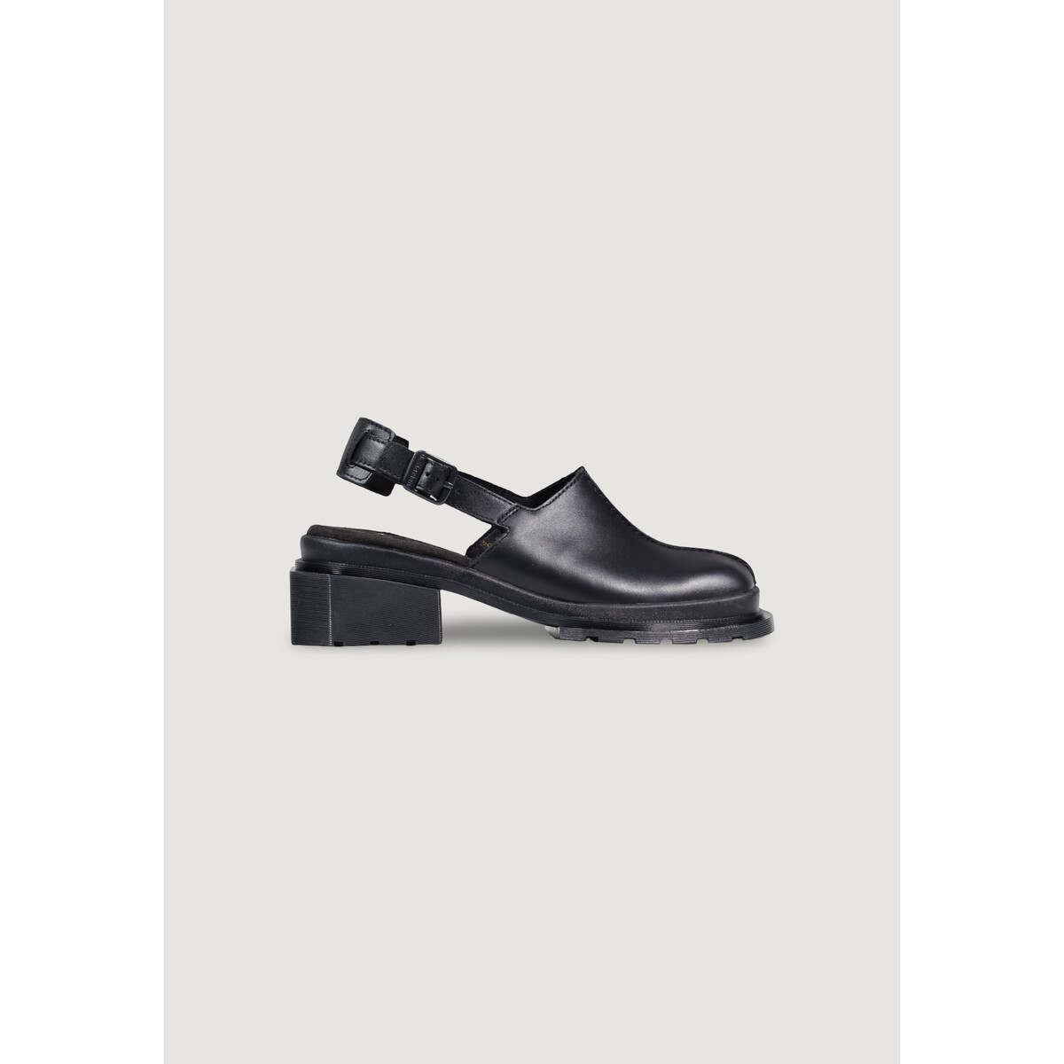 Dr. Martens  Maybole Mule Black Wanama 42155001  Černá