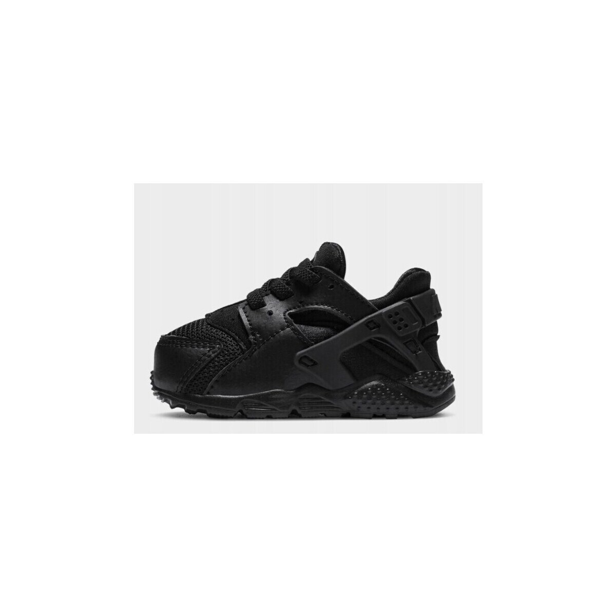 Nike  704950016  Černá