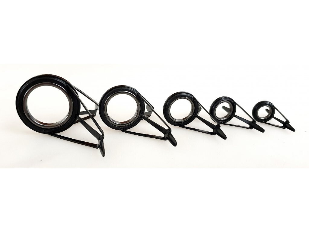 Vázací očko 8.0mm černé