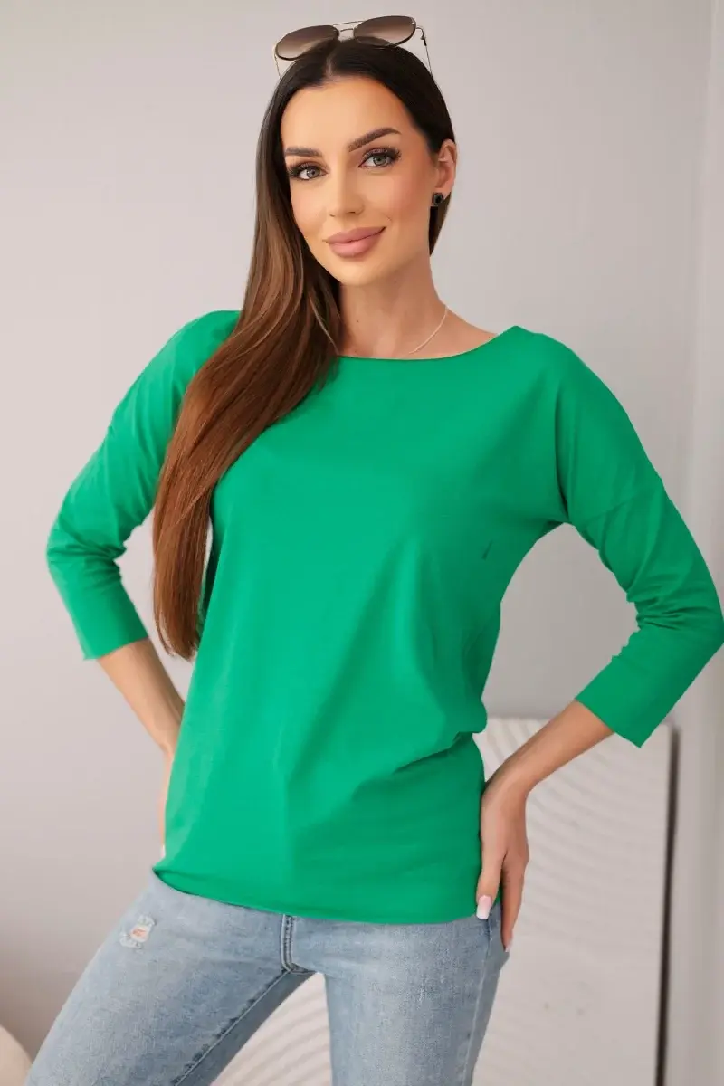 Dámská halenka s lodičkovým výstřihem zelená