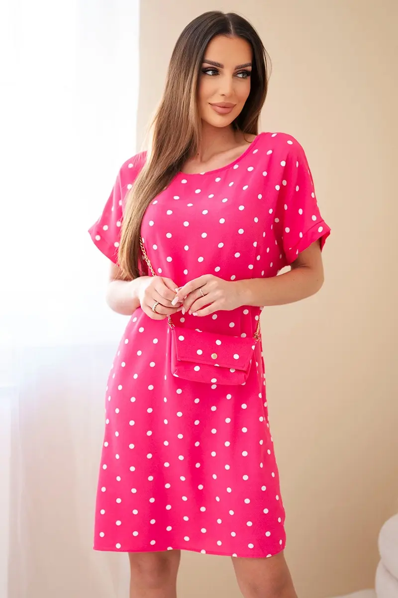 Fuchsiové tečkované šaty s kabelkou