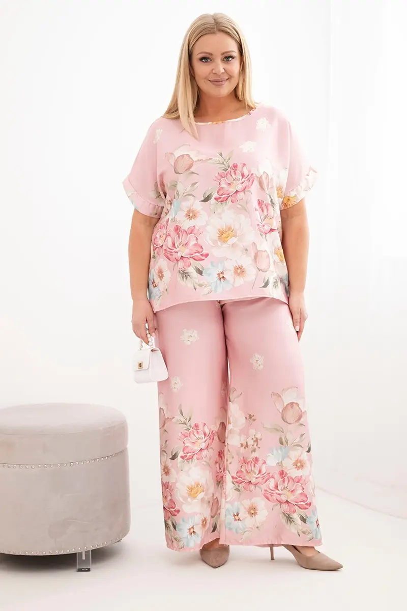 Kesi Plus Size dámská souprava s blůzkou a květinovými kalhotami