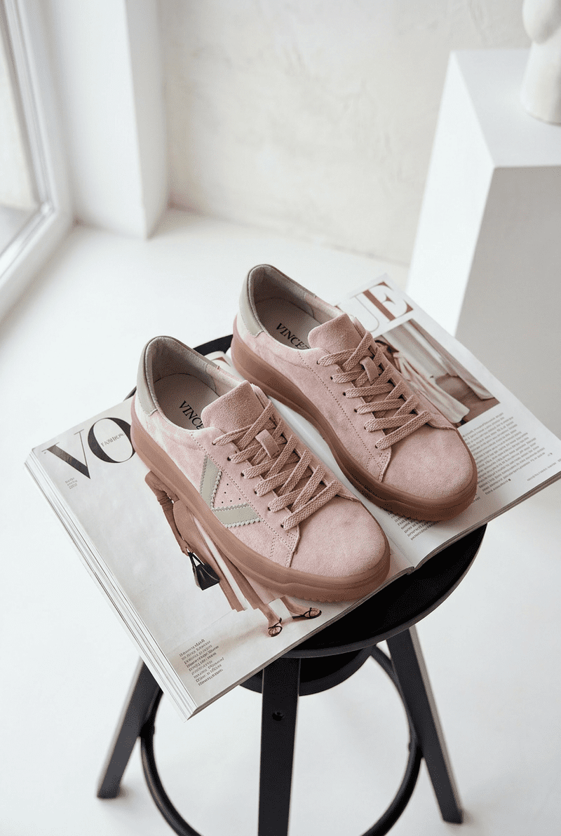 Dámské tenisky z přírodního semiše na platformě Vinceza